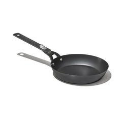 Carbon Steel With Removable Handle 8in Pan