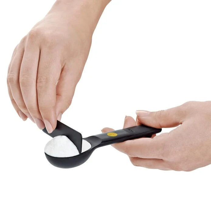 7 Piece Plastic Measuring Spoons - Black